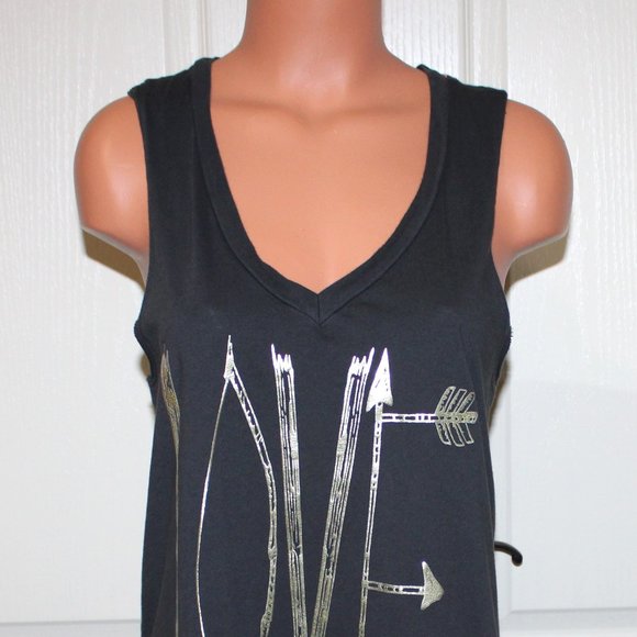MISS ME * THE BUCKLE Size MED Gray Gold "LOVE" Low Cut V-Neck HI-LO Tunic Tank - Picture 4 of 13